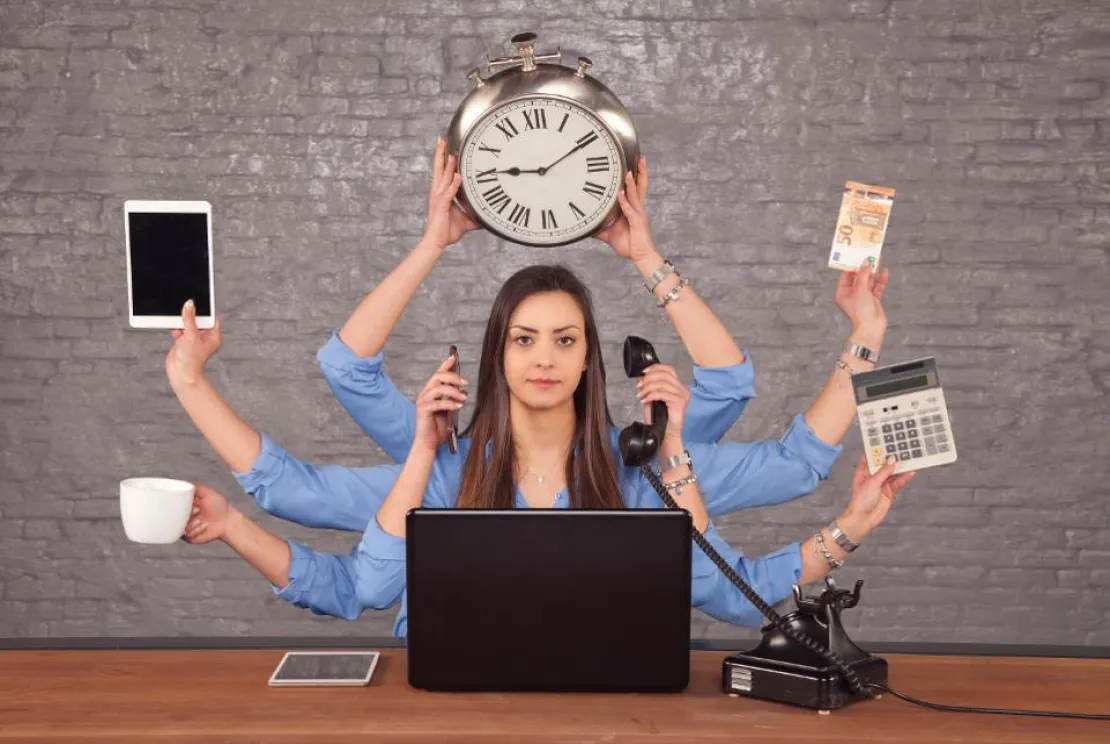 Multitasking: Apakah Bikin Produktif? Ini Penjelasan!