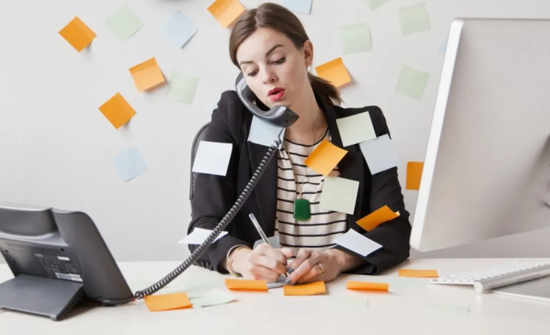 Tidak Hanya Kepintaran: Ini 5 Tips yang Bikin Kamu Bersinar di Kantor!