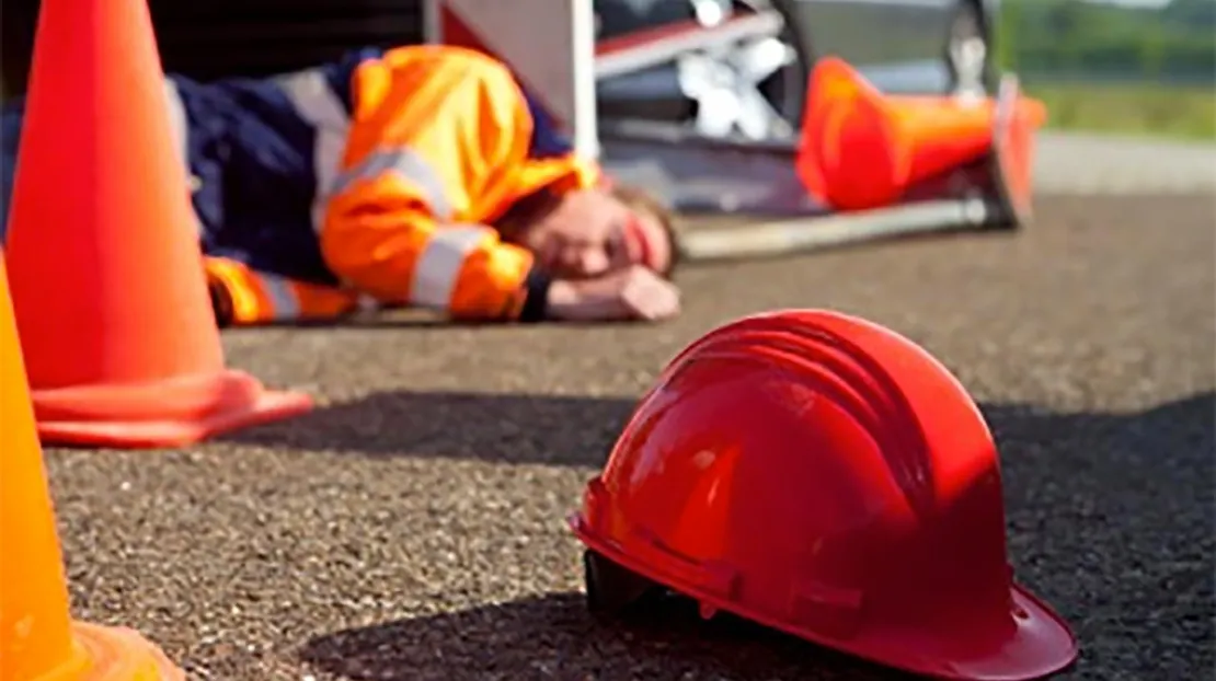 Kecelakaan Kerja: Deretan Penyebabnya yang Wajib Diperhatikan