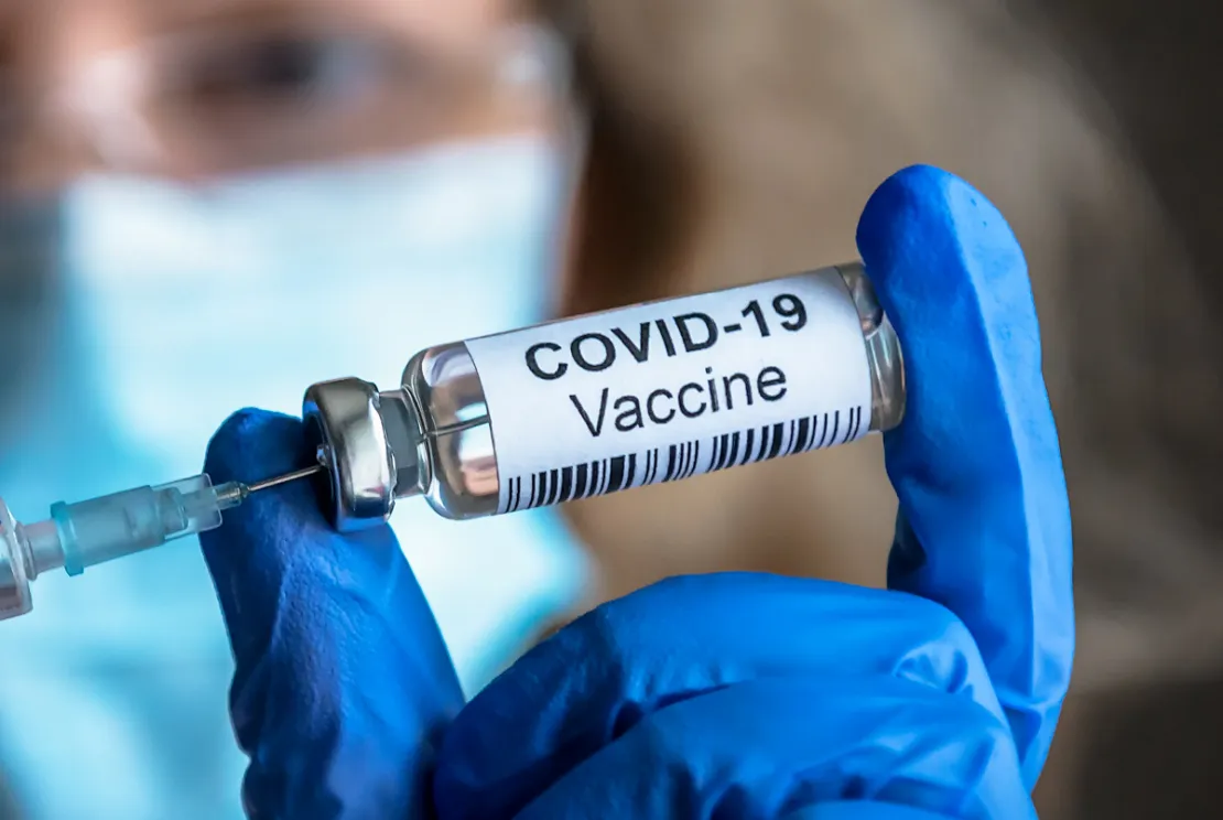 Vaksin Booster VS Biasa, Apa Sih Perbedannya?