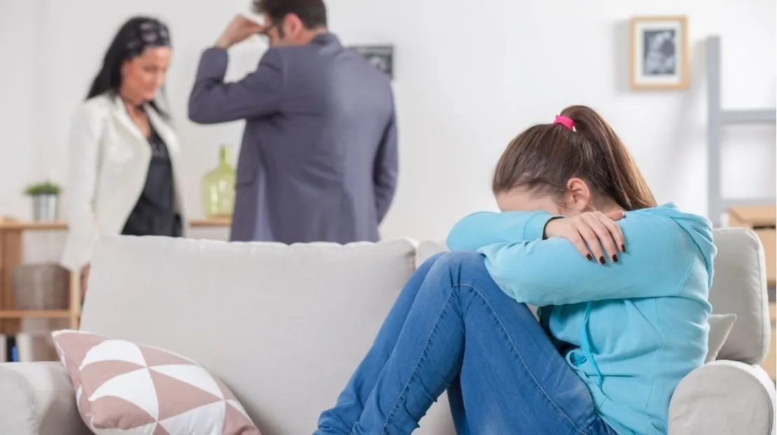 Menurut Ahli, Begini 5 Tips Mengatasi Anak yang Broken Home