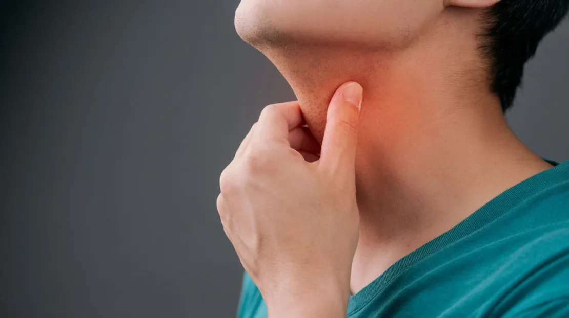 Radang Tenggorokan Sering Dialami Pasien Omicron, Ini 5 Tips Mengatasinya