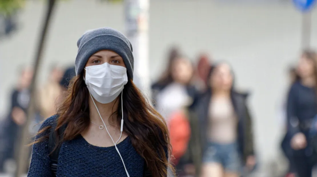 Cegah Omicron Baru, Masyarakat Disarankan Tetap Pakai Masker di Outdoor
