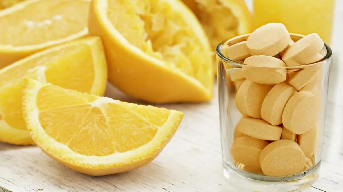 Amankah Mengonsumsi Vitamin C Dosis Tinggi? Ini Jawabannya!