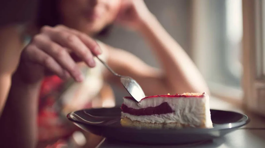 5 Bahaya Sering Konsumsi Makanan Manis, Tak Cuma Diabetes!
