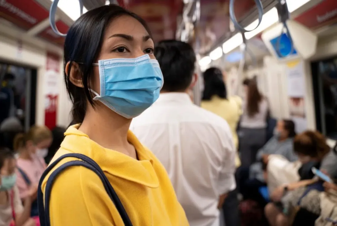 Menkes: Warga yang Sehat Boleh Lepas Masker di Ruang Terbuka
