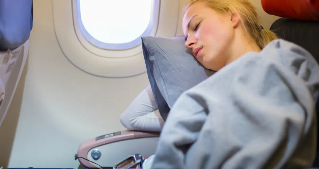 Ini 5 Tips Ampuh Untuk Mengatasi Jet Lag Selama Perjalanan