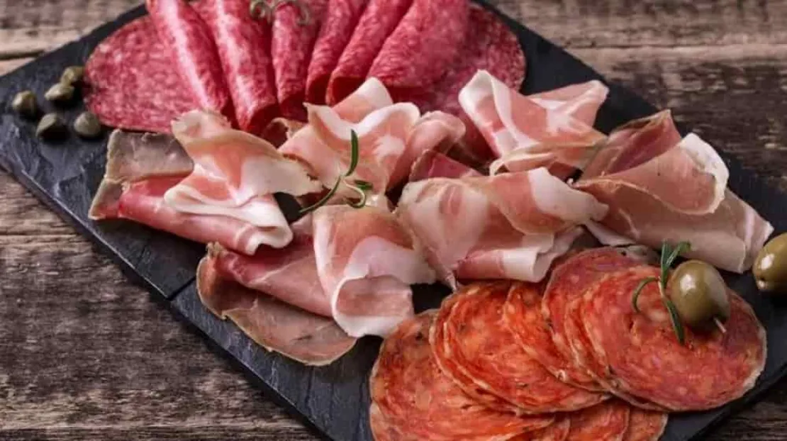 5 Jenis Makanan Tidak Sehat Yang Harus Dihindari