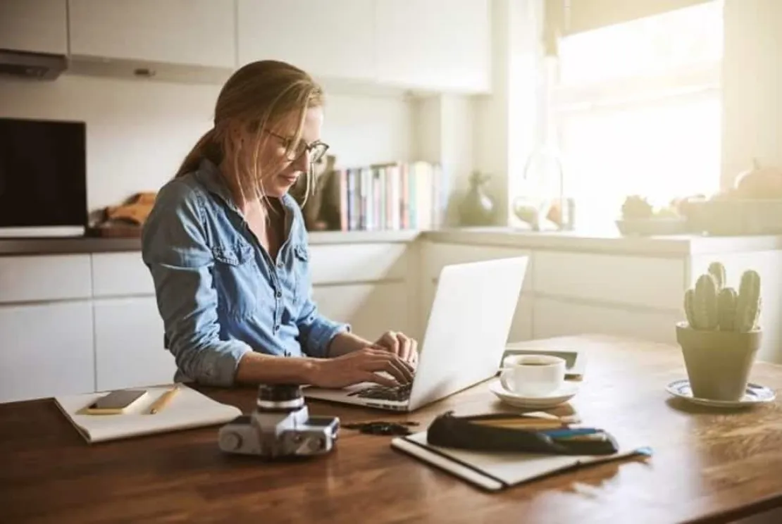 Pilihan Pekerjaan Online Terbaik Untuk Ibu Rumah Tangga, Tertarik Mencoba?