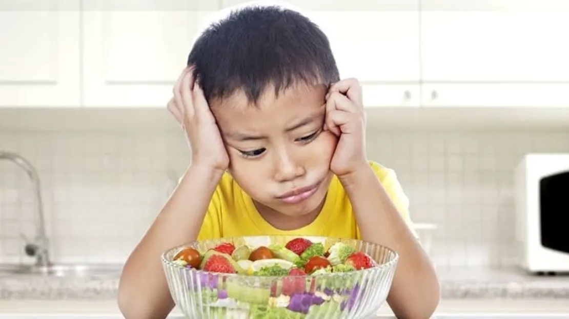 Anak Susah Makan Buah? Ini Tips Untuk Mengatasinya!