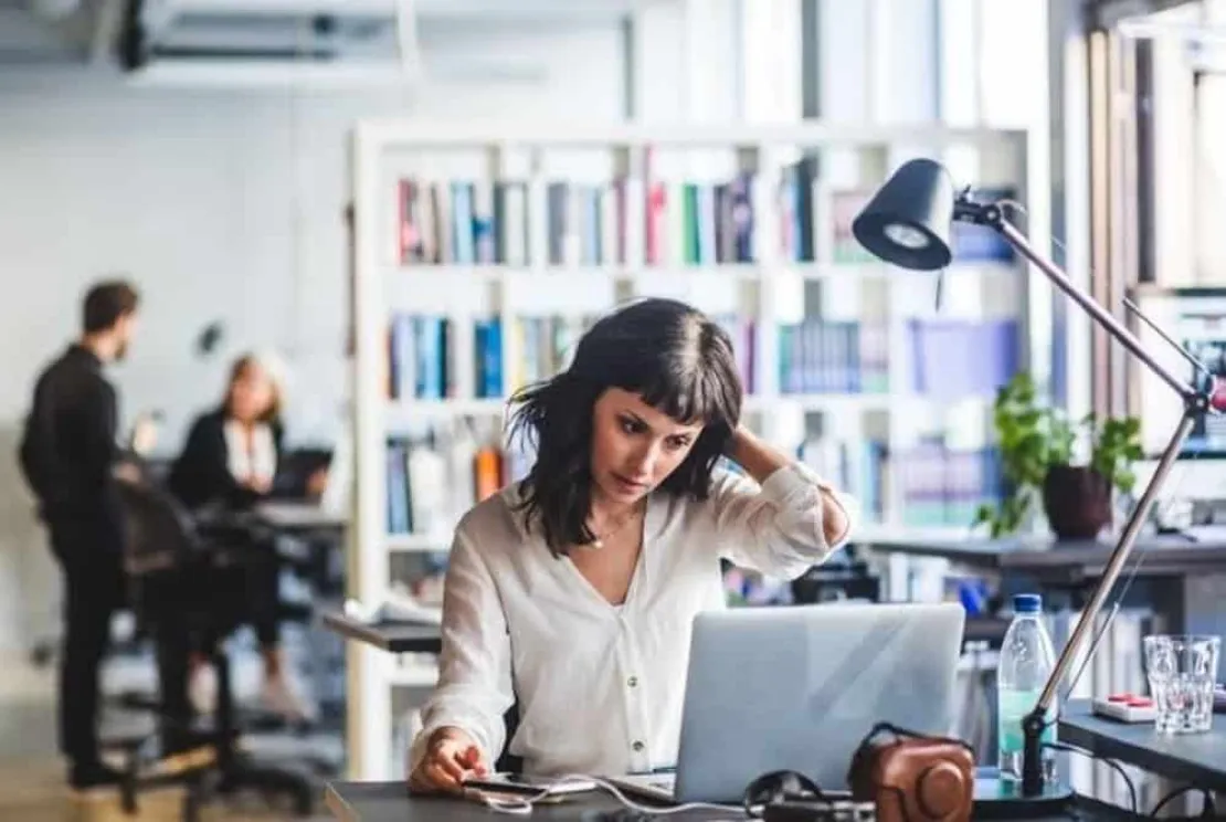 Berbagai Manfaat Bekerja Keras di Kantor Untuk Kesehatan