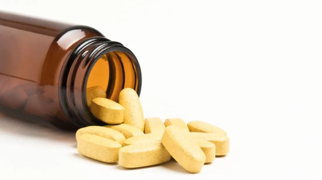 Jaga Daya Tahan Tubuh: Amankah Mengonsumsi Supplemen Vitamin C Setiap Hari?