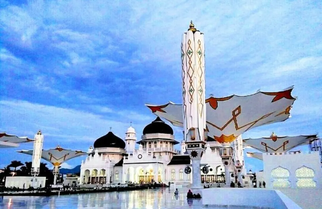 Bukan Timur Tengah, Ini 5 Destinasi Wisata yang Kental Akan Nuansa Islami