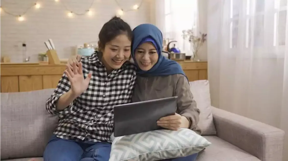 Silaturahmi Via Video Call, Ini 6 Tips Jaga Kesehatan Mata