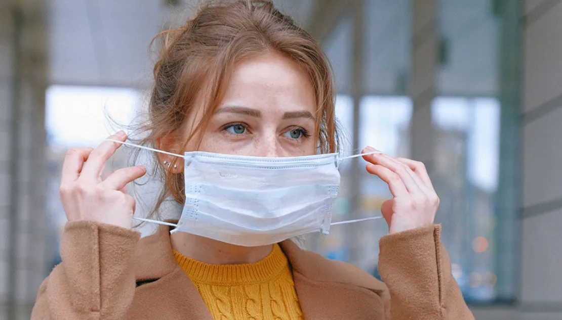 Sering Pakai Masker, Ini 5 Cara Cegah Timbulnya Masalah Kulit