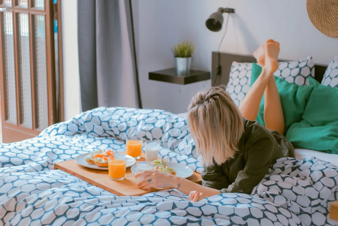 5 Tips Cerdas Buat Rencana Staycation. Bisa Bikin Liburan Makin Asik