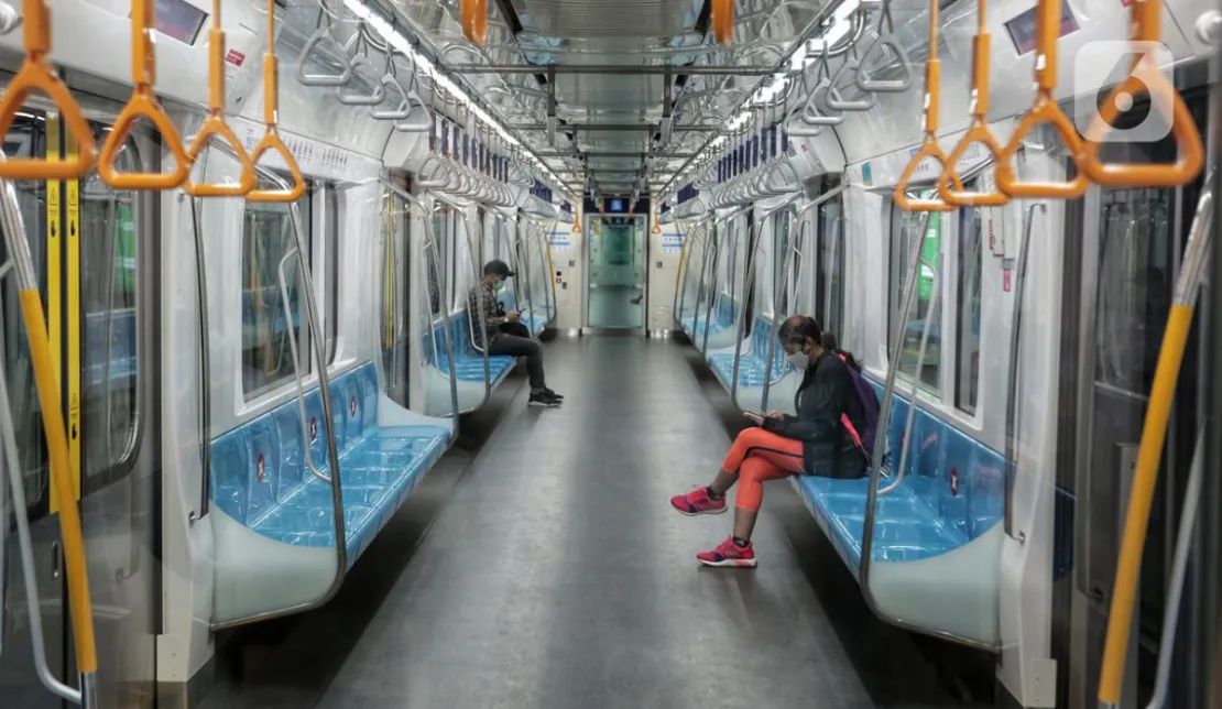 Prokes Menuju Tempat Kerja dengan Transportasi Umum