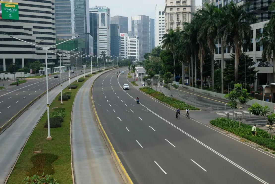 PSBB Ketat Hari Ini, Berikut Aturan yang Boleh dan Tak Boleh