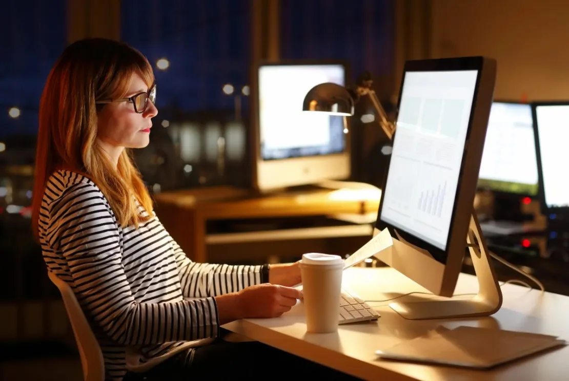 Workaholic: 4 Pola Pikir Salah yang Kerap Dilakukan
