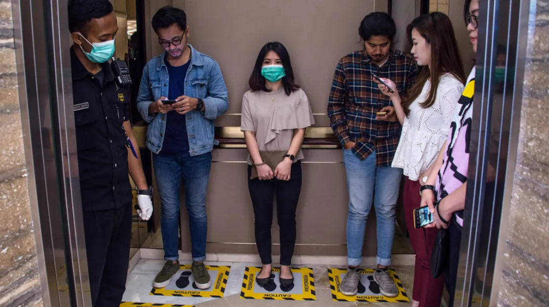 Studi: Covid-19 Mampu Bertahan Di Dalam Lift Hingga 30 Menit