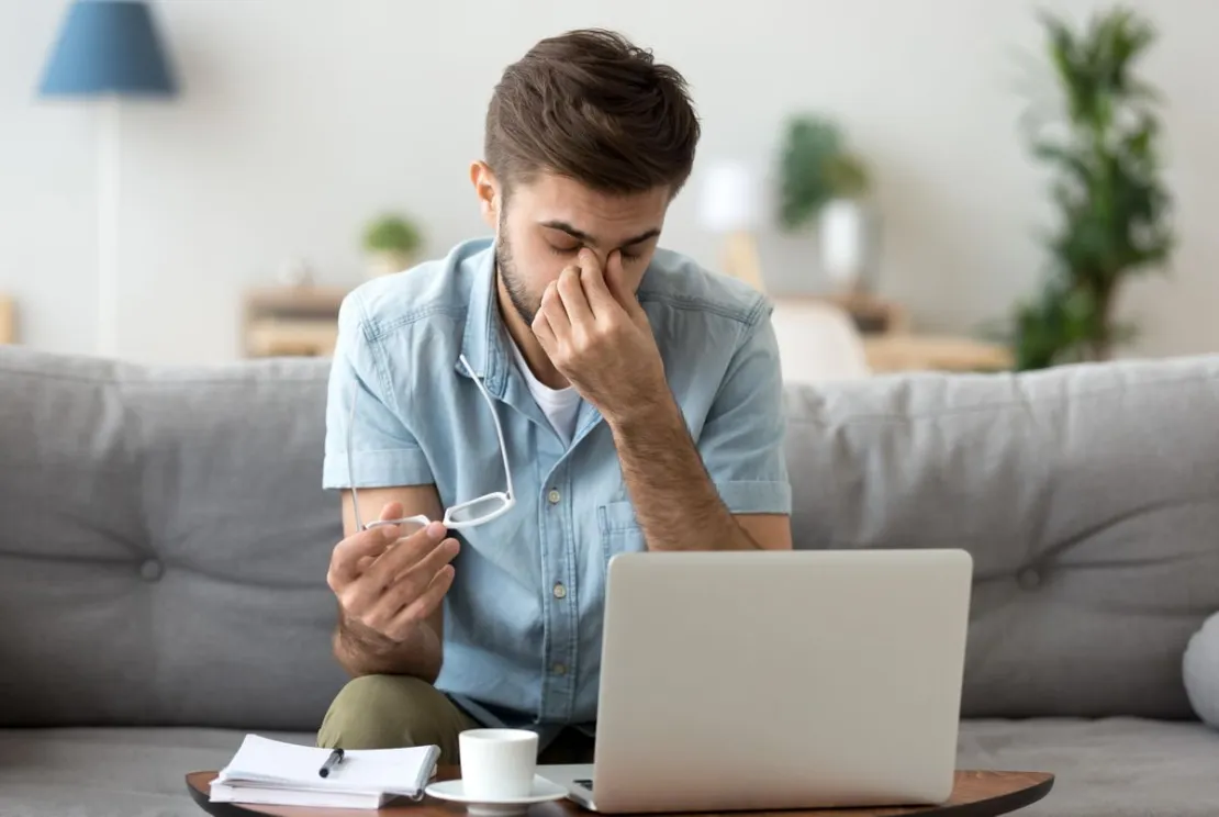 Perlu Diwaspadai! Bahaya Kebisingan dan Penggunaan Laptop Selama WFH