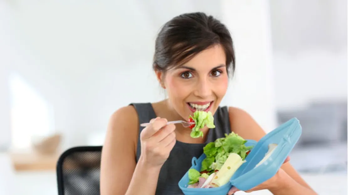 Pekerja Kantoran Juga Bisa Sehat! Yuk, Terapkan Pola Makan Ini