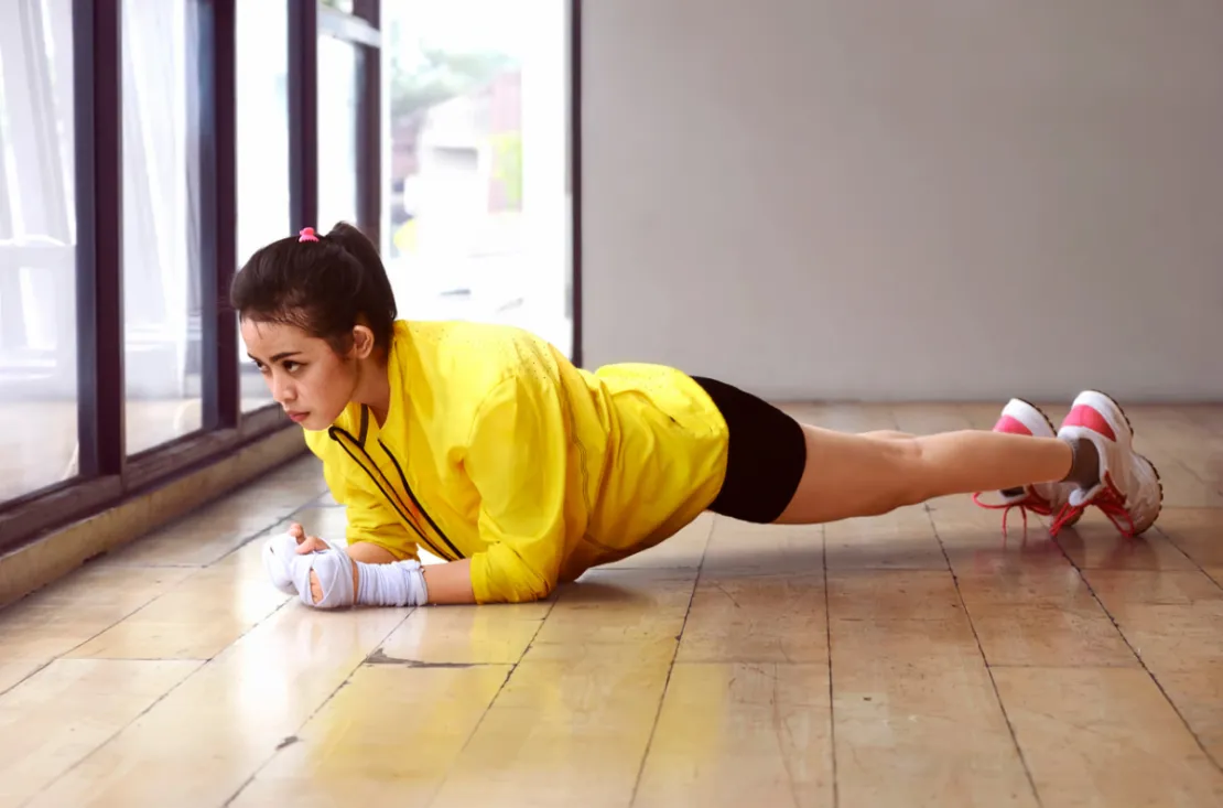 5 Variasi Plank yang Kaya Akan Manfaat, Yuk Jadikan Rutinitas!