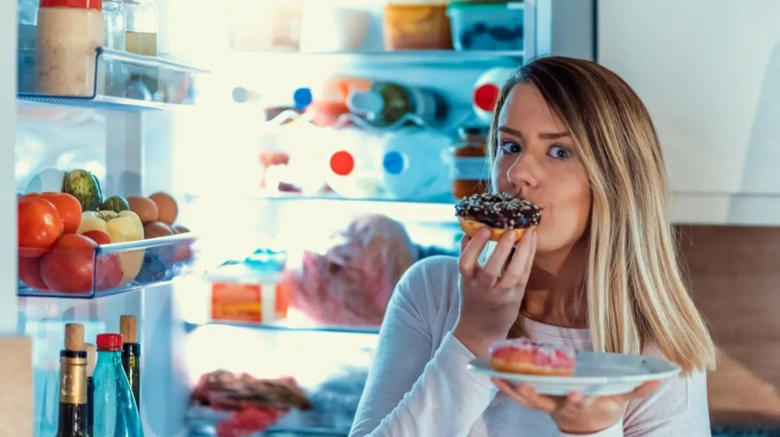 5 Kebiasaan yang Bikin Berat Badan Naik, Sering Dianggap Remeh!