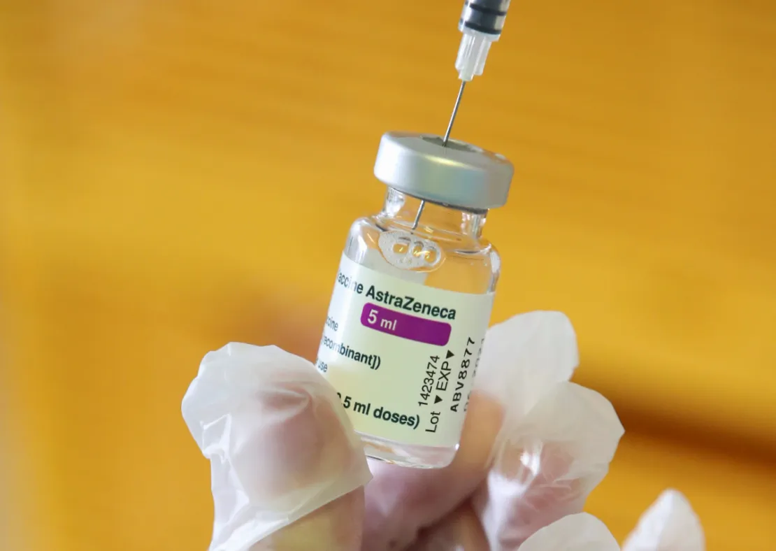 2 Dosis Vaksin AstraZeneca Diberi Jarak Hingga 12 Minggu, Ini Alasannya!