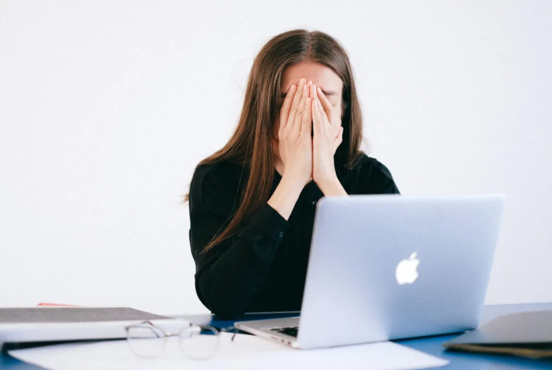 Kepercayaan Diri Menurun Selama di Kantor? Atasi Dengan 5 Tips Ini Saja!