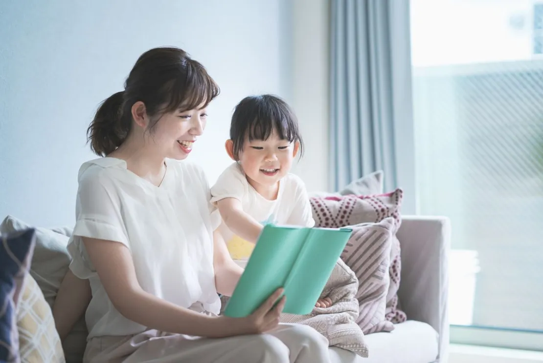Ini Sejumlah Manfaat Rutin Membacakan Cerita Pendek Untuk Anak