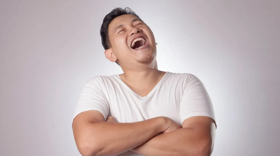 Tertawa Termasuk Cara Meningkatkan Imun Tubuh yang Efektif, Kok Bisa?