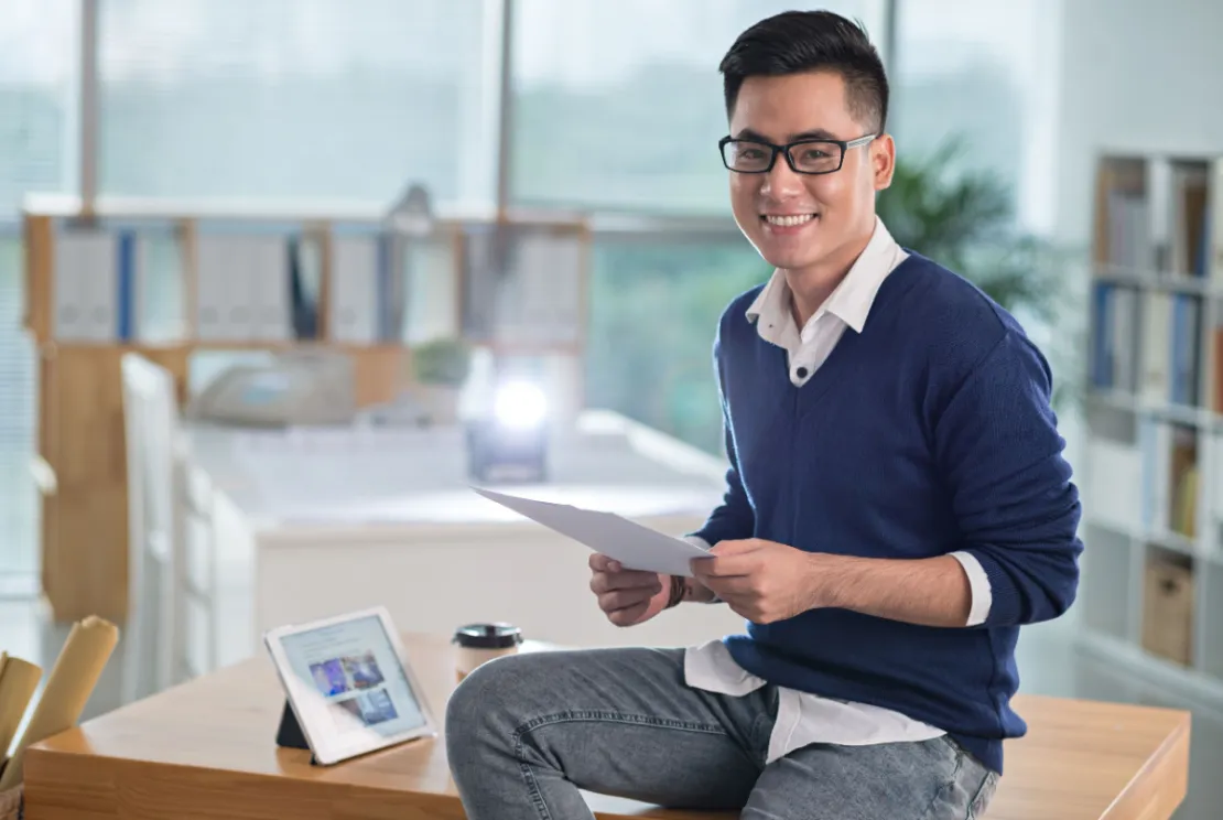 Kerja Kantoran atau Freelance, Mana yang Lebih Untung?