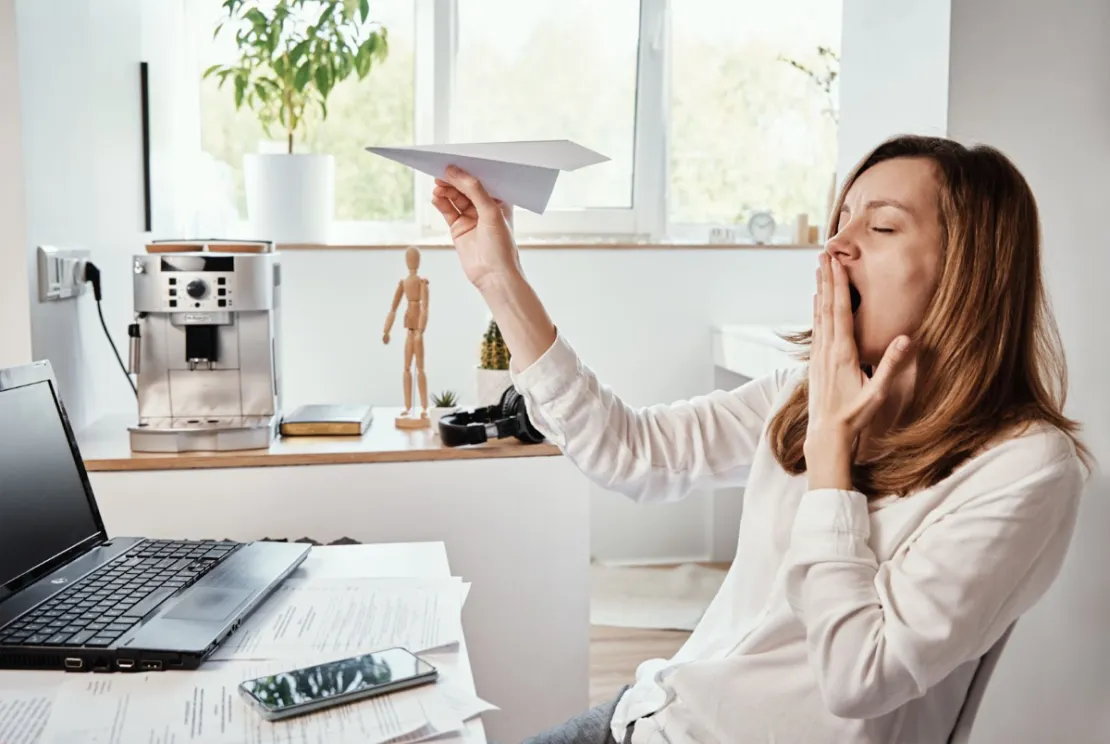 6 Tips Menghadapi Rekan Kerja yang Suka Menunda Pekerjaan