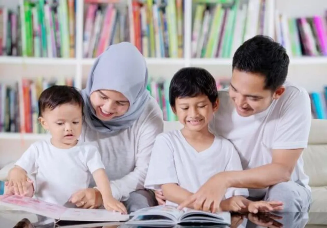6 Daftar Kewajiban Orang Tua Terhadap Sang Buah Hati