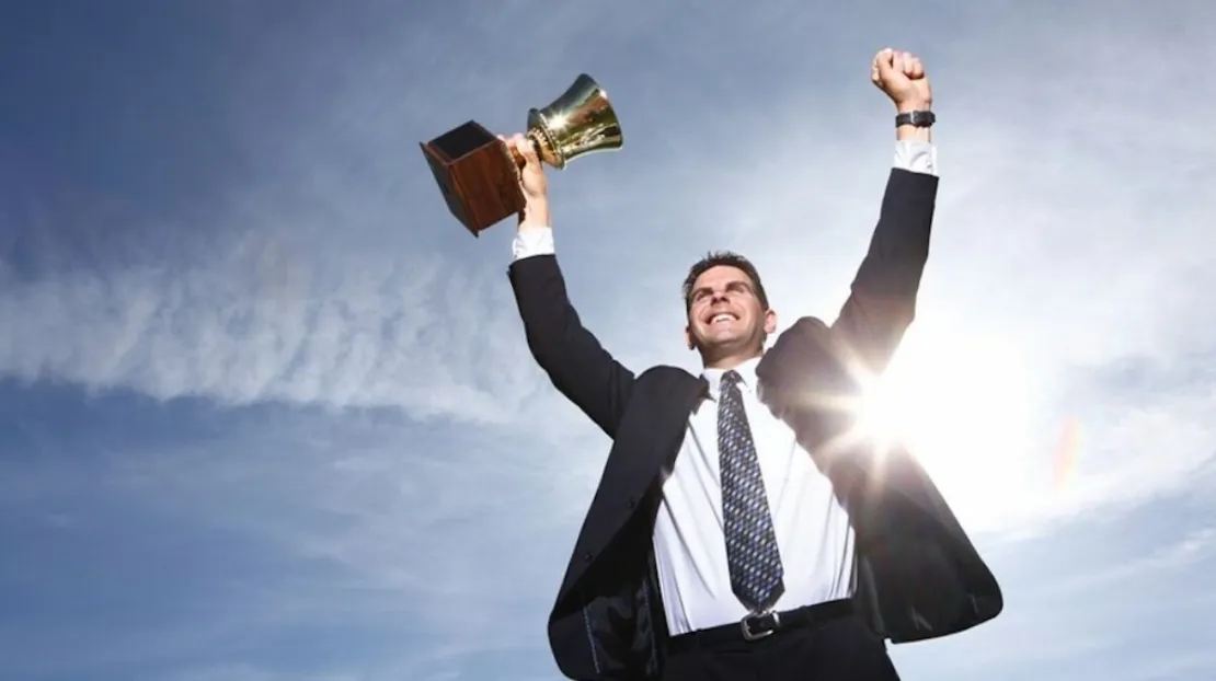 Jenis-jenis Reward Kerja, Bantu Tingkatkan Motivasi Karyawan!