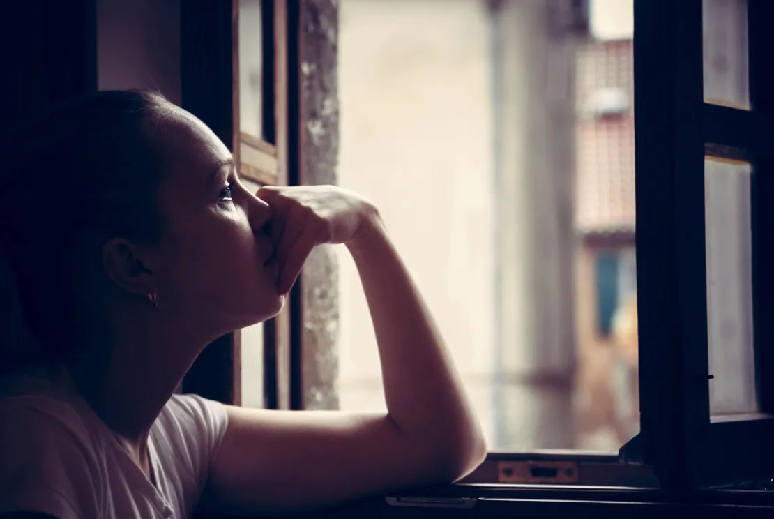 Si Overthinking, Baca, Yuk! 8 Hal ini Bisa Membantumu, Lho