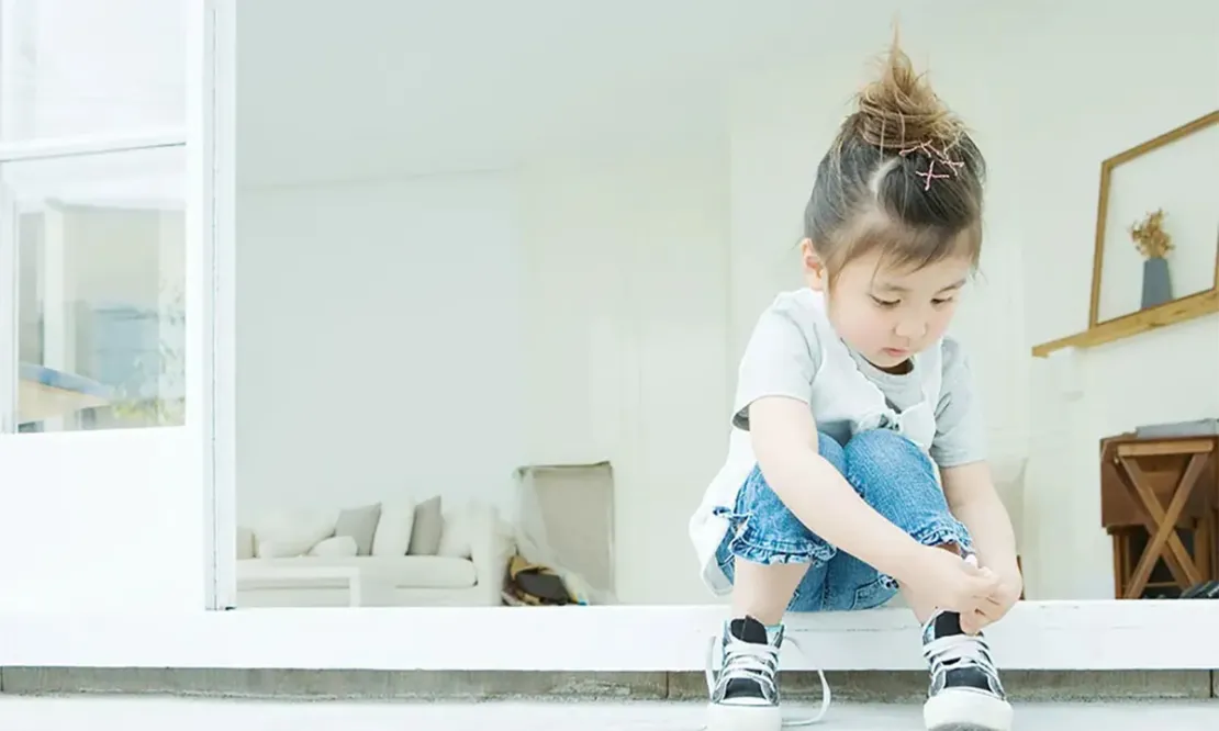 7 Tips Melatih Anak Mandiri yang Perlu Diterapkan
