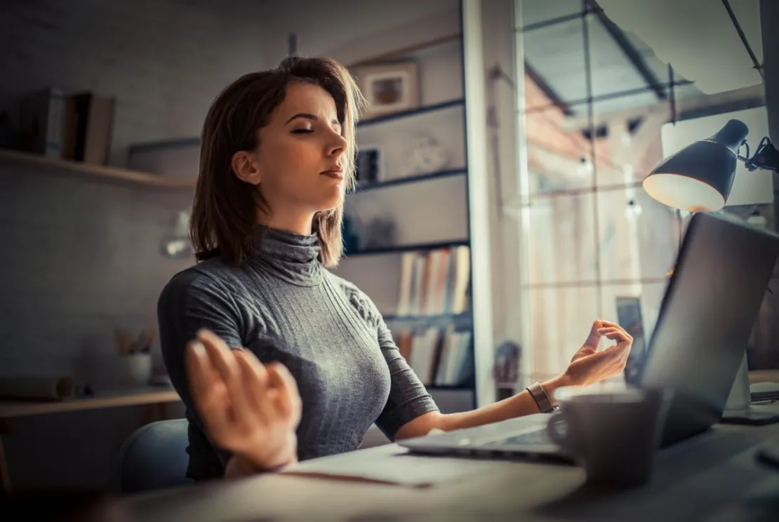 6 Tips Melatih Mindfulness, Bantu Diri Tetap Tenang