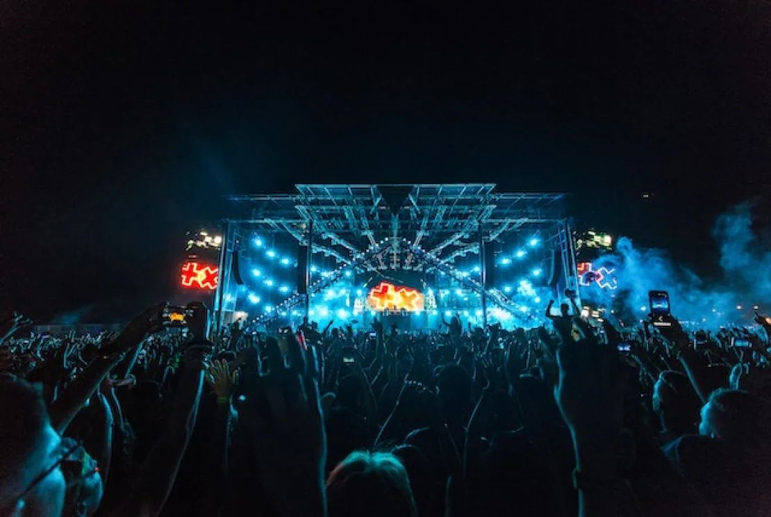 Ini 10 Tips Nonton Konser Nyaman, Aman, dan Berstamina