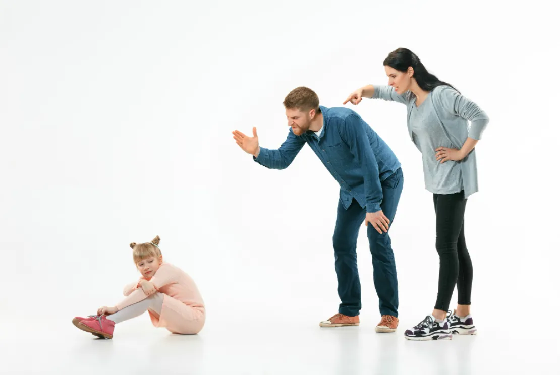 Helicopter Parenting: Dampak & agar Tak Terjebak Di dalamnya