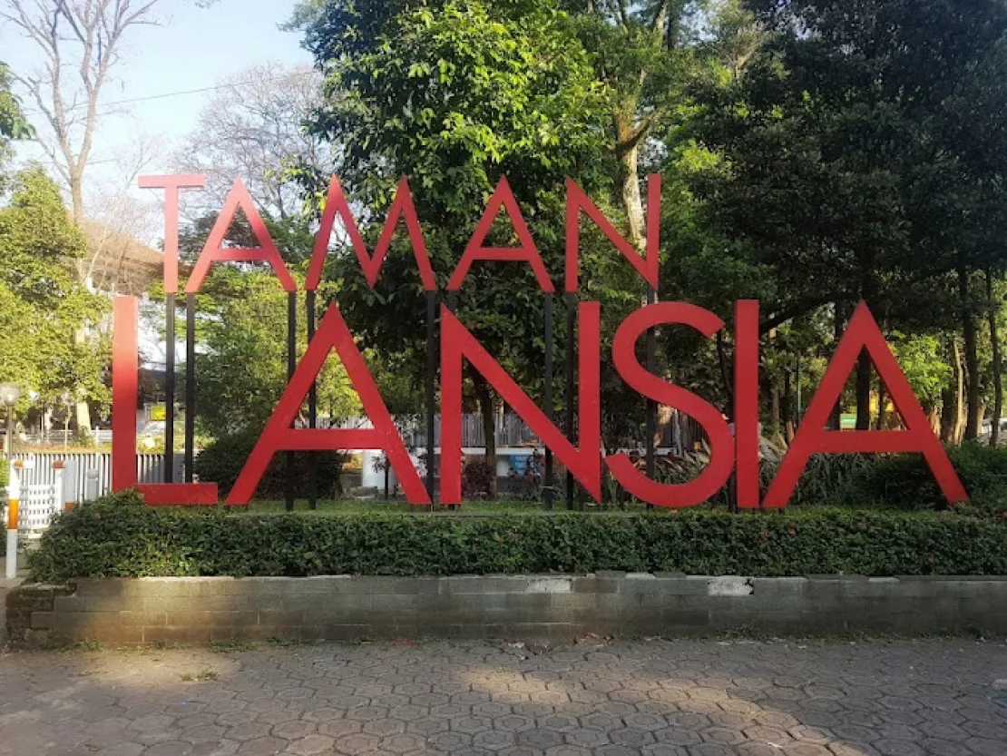 Taman Lansia Bandung, Spot Healing agar Sehat di Usia Lanjut