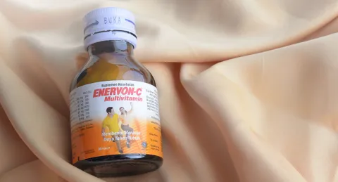 Vitamin C untuk Daya Tahan Tubuh – Manfaat, Cara Kerja, dan Cara Memenuhinya