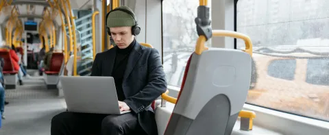 Di Balik Pilihan Transportasi Saat Bepergian — Apa yang Terjadi pada Tubuh Kita