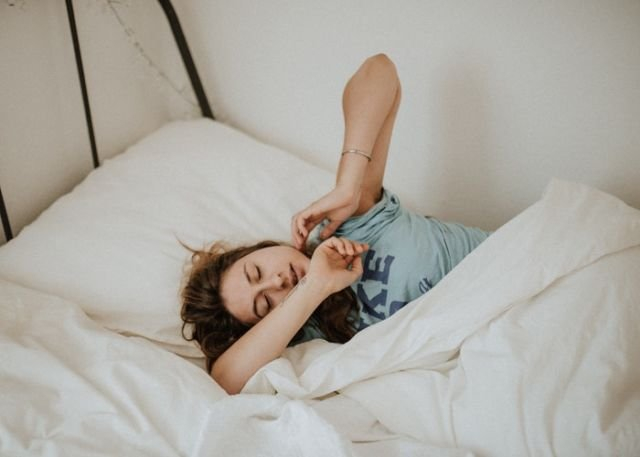 Kamu Sering Sulit Tidur? Berikut Cara Mengatasinya!
