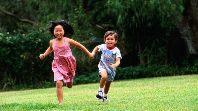 Yuk Latih Kreativitas Anak Melalu Cara- Cara Ini!