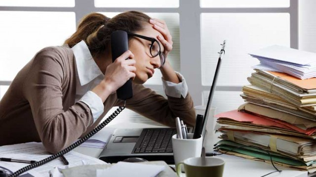 4 Waktu Yang Perlu Dihindari Untuk Cek Email Kerja