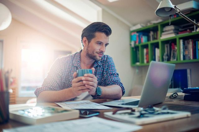 4 Waktu Yang Perlu Dihindari Untuk Cek Email Kerja