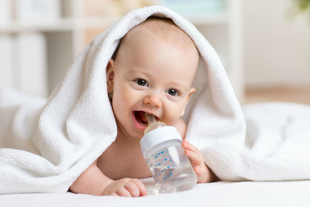 Tips Jitu Melatih Anak Agar Berhenti Ngedot