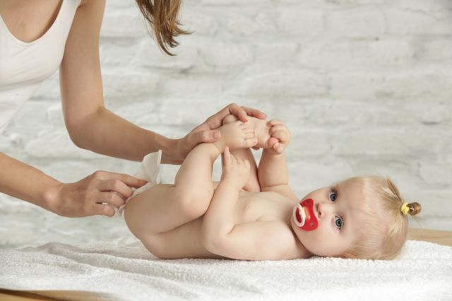Cara Tepat Memandikan Bayi Yang Baru Lahir